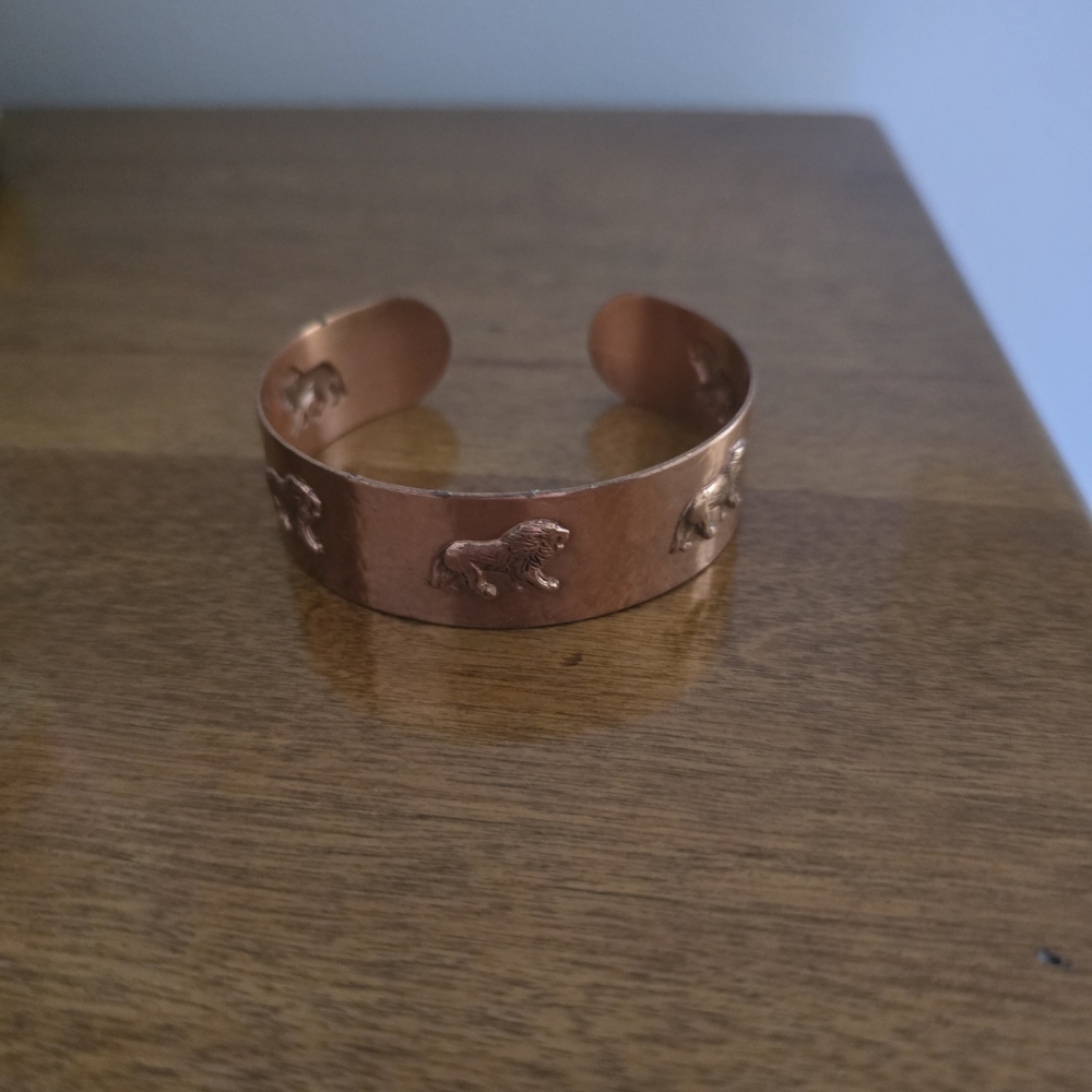 Miguel Elegant Copper Cuff Lion Bracelet
